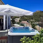 Dionos With Jacuzzi * Asos