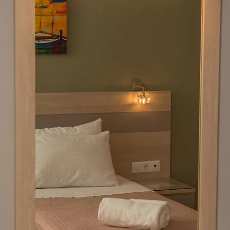 Nyaraló Dionos With Jacuzzi Ászosz