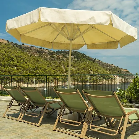 Dionos With Jacuzzi * Asos