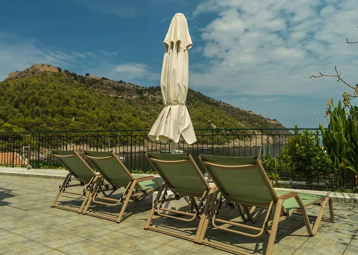 בית נופש Dionos With Jacuzzi אסוס
